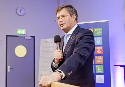 Who created the ocean cleanup project image